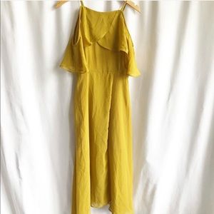The one mustard flowy maxi dress